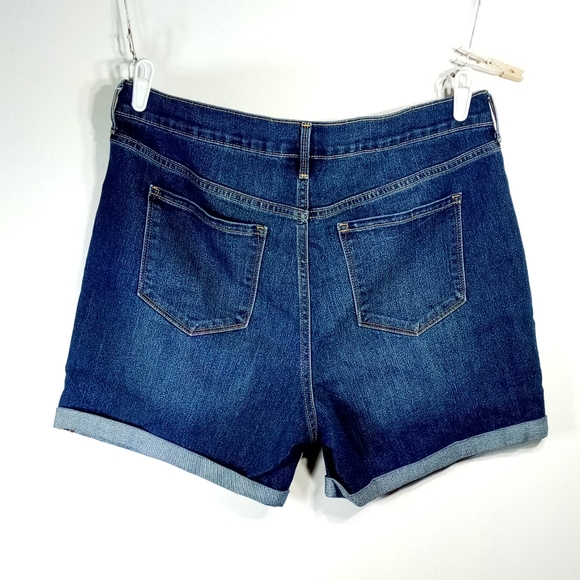 Old Navy Cuffed Blue Jean Shorts Sz 16 - Picture 11 of 11